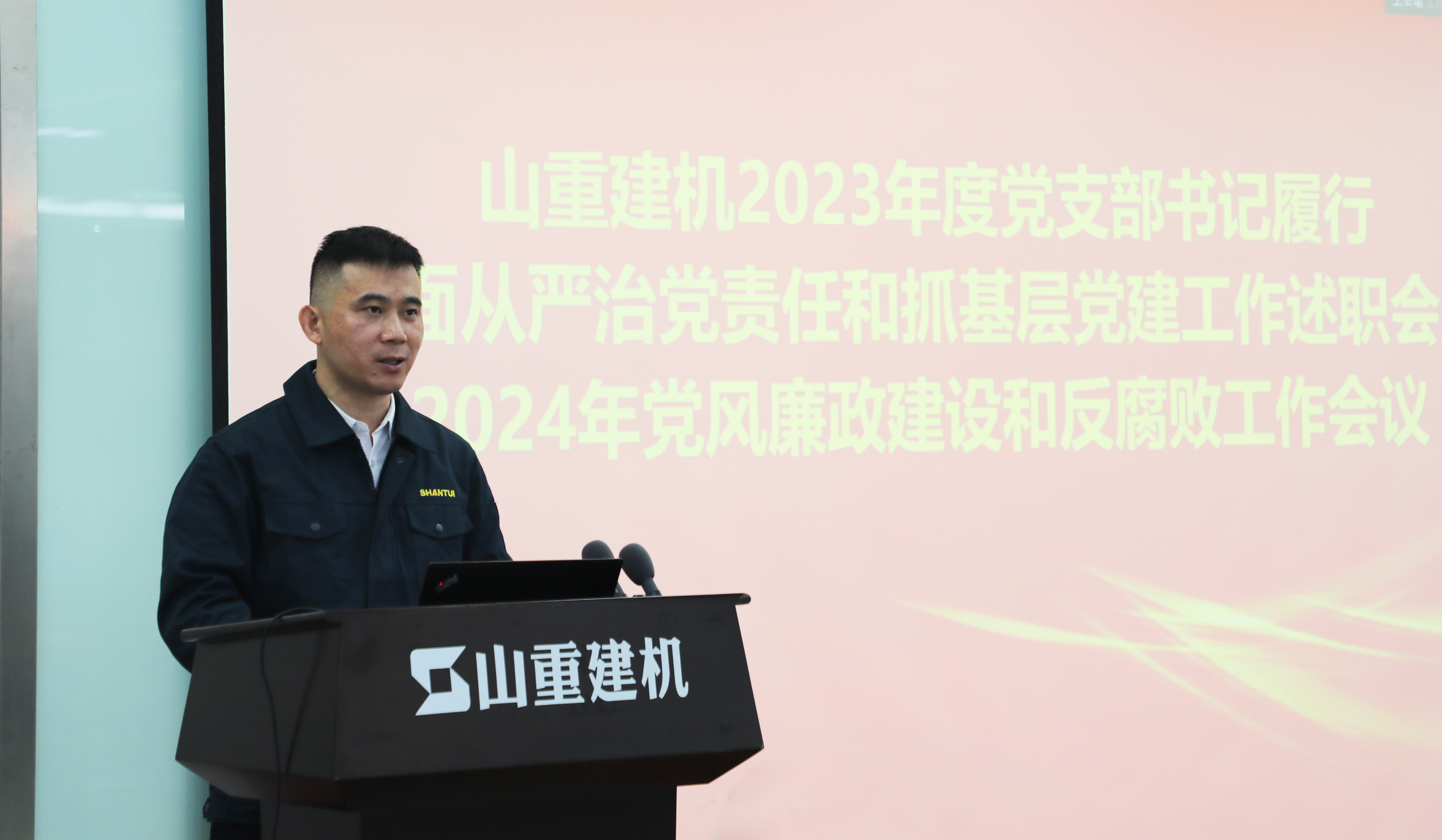 1-ek1a0301.png